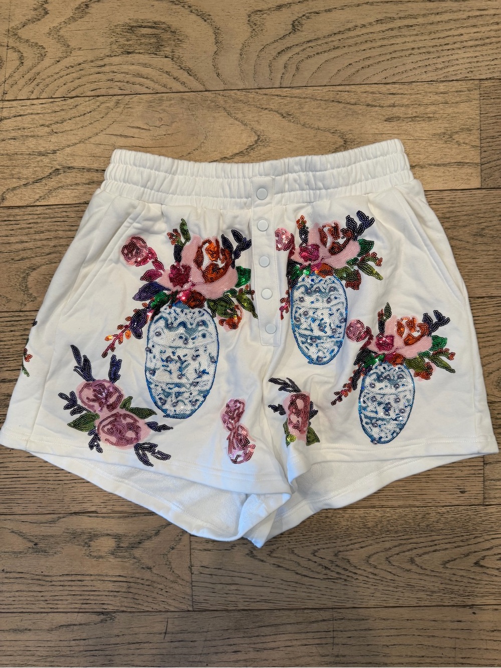 QUEEN OF SPARKLES Chinoiserie Shorts